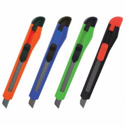 Нож канц.  9мм STAFF 230484 "Basic" пластик